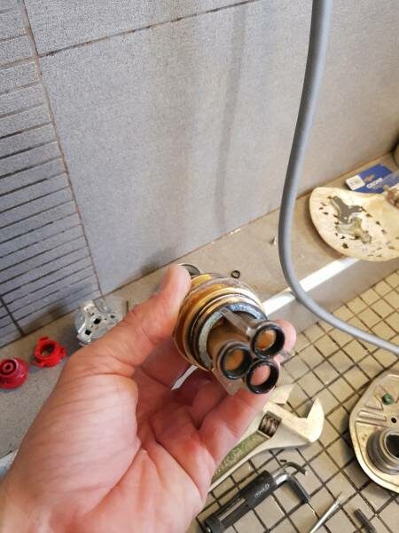 D&#x00E9;pannage&#x20;robinetterie&#x20;encastr&#x00E9;e&#x20;de&#x20;douche&#x20;Grohe&#x20;sur&#x20;Nice&#x20;06&#x20;Alpes-Maritimes