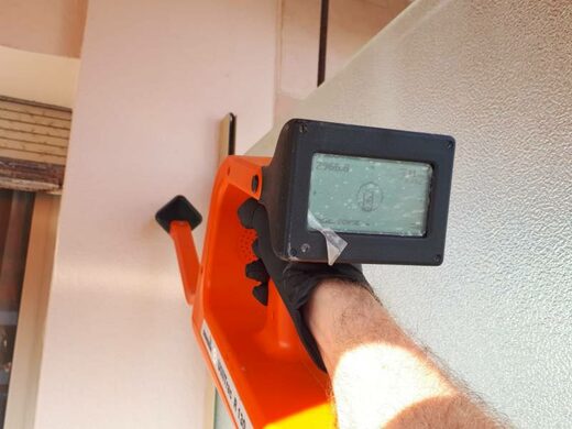 Tra&#x00E7;age&#x20;d&amp;&#x23;8217&#x3B;emplacement&#x20;de&#x20;canalisation&#x20;dans&#x20;un&#x20;mur&#x20;sur&#x20;Antibes&#x20;06