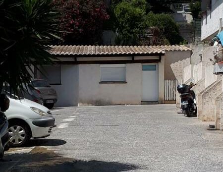 Recherche de fuite sur alimentation eau froide extérieur sur Saint Laurent Du Var.