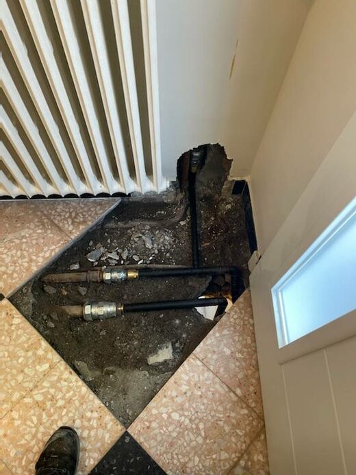 Recherche&#x20;de&#x20;fuite&#x20;sur&#x20;r&#x00E9;seaux&#x20;de&#x20;chauffage&#x20;encastr&#x00E9;&#x20;dans&#x20;le&#x20;sol&#x20;&#x00E0;&#x20;Villeneuve-Loubet