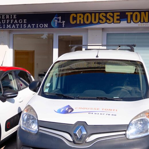 Qui sommes-nous ? Tout savoir sur notre savoir-faire et notre entreprise familiale près d’Antibes.